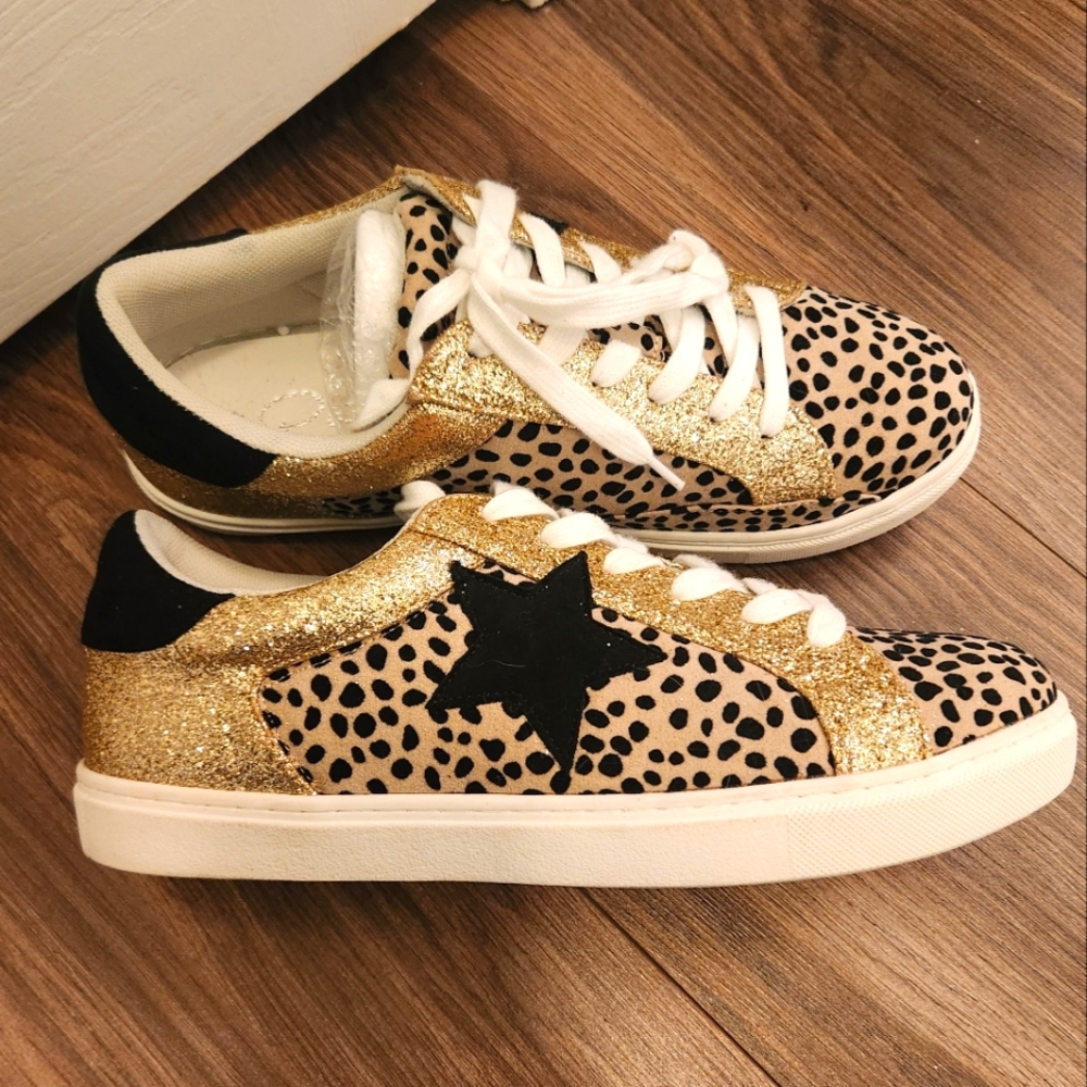 Casual Star Sneakers